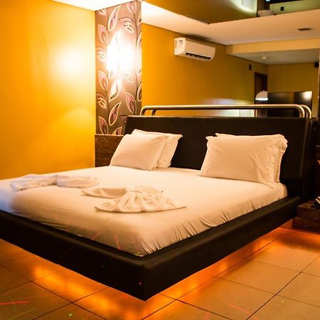 Village Motel (Adults Only) Форталеза Экстерьер фото